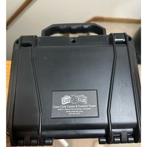 Travel case for watches.